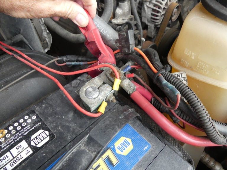 How to Repair Common Top Post Terminal Battery Connection Problems